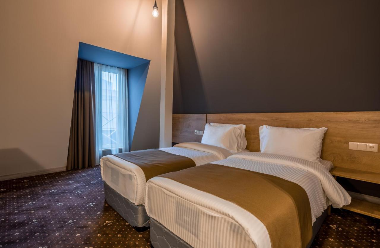 Gladius Inn Boutique Hotel By Dnt Group Τυφλίδα Εξωτερικό φωτογραφία