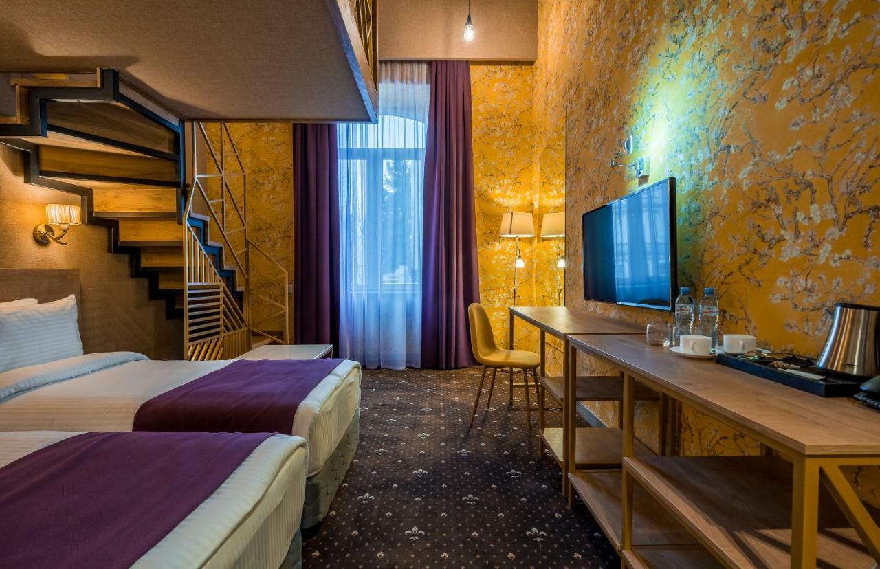 Gladius Inn Boutique Hotel By Dnt Group Τυφλίδα Εξωτερικό φωτογραφία