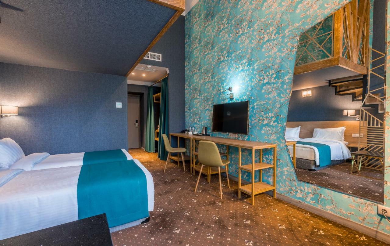 Gladius Inn Boutique Hotel By Dnt Group Τυφλίδα Εξωτερικό φωτογραφία