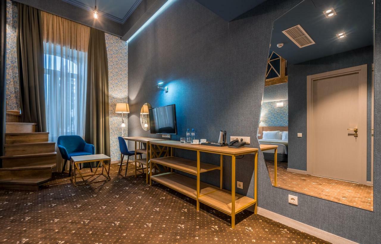 Gladius Inn Boutique Hotel By Dnt Group Τυφλίδα Εξωτερικό φωτογραφία
